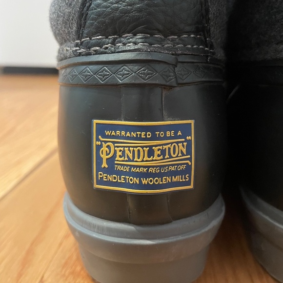 Pendleton Olympia National Park Duck Boot - Picture 10 of 16